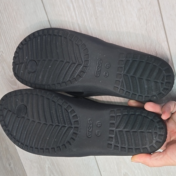 Crocs Women Iconic ComfortThong T Strap Black Flip Flop Sandals Shoes Sz 11 - Picture 10 of 11